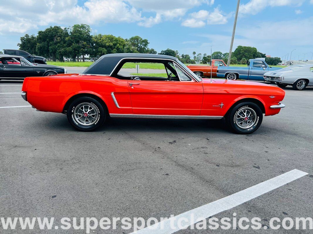 Ford-Mustang-Coupe-1965-2