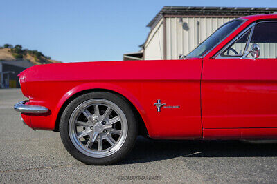 Ford-Mustang-Coupe-1965-3