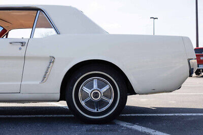 Ford-Mustang-Coupe-1965-4