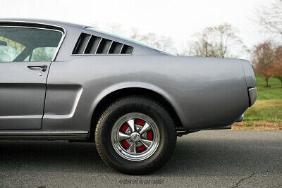 Ford-Mustang-Coupe-1965-4