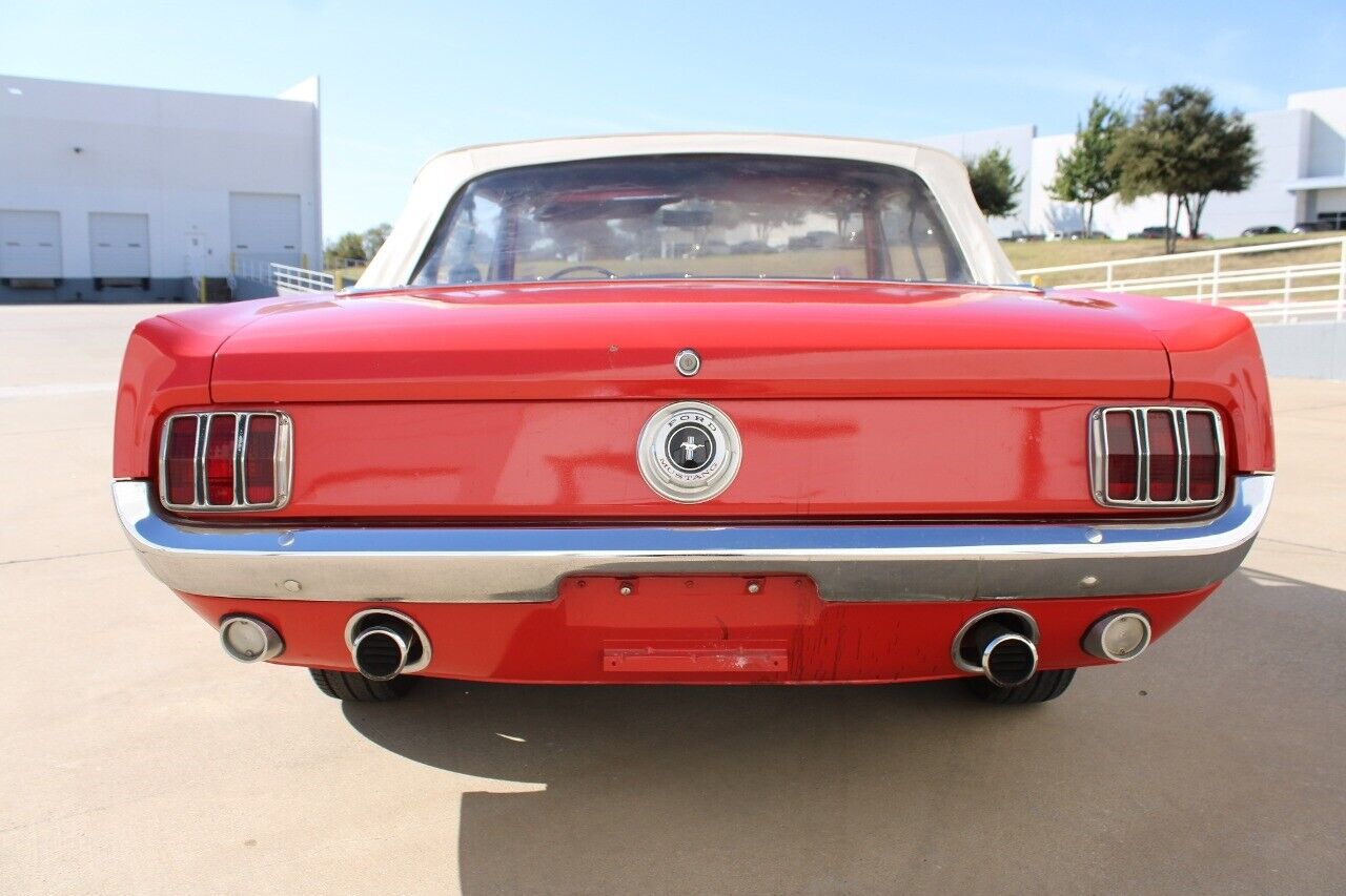 Ford-Mustang-Coupe-1965-5