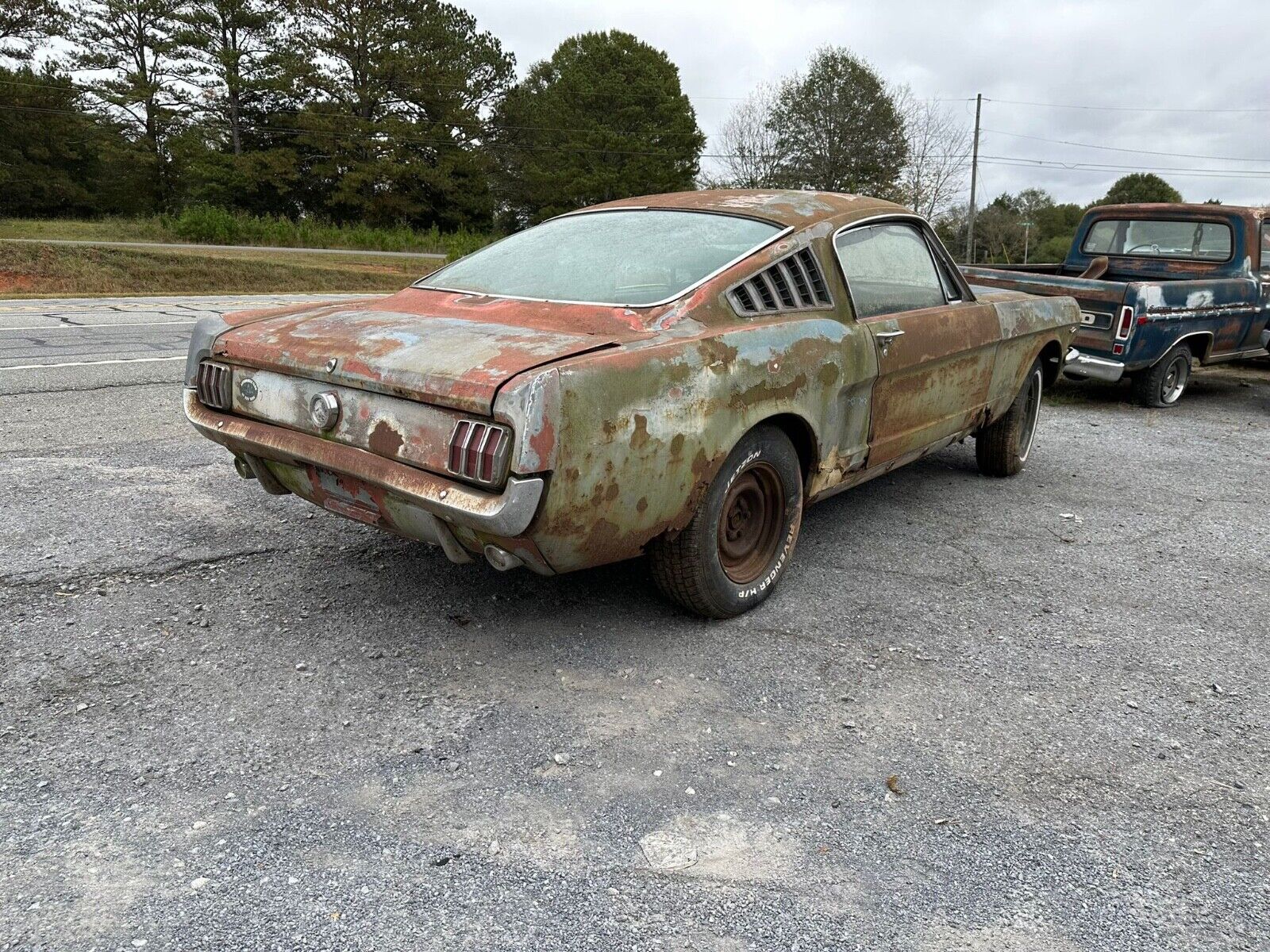 Ford-Mustang-Coupe-1965-5