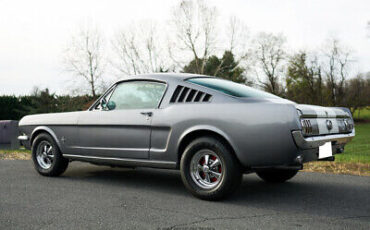 Ford-Mustang-Coupe-1965-5