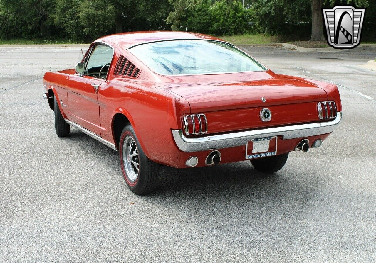 Ford-Mustang-Coupe-1965-6