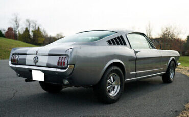 Ford-Mustang-Coupe-1965-7