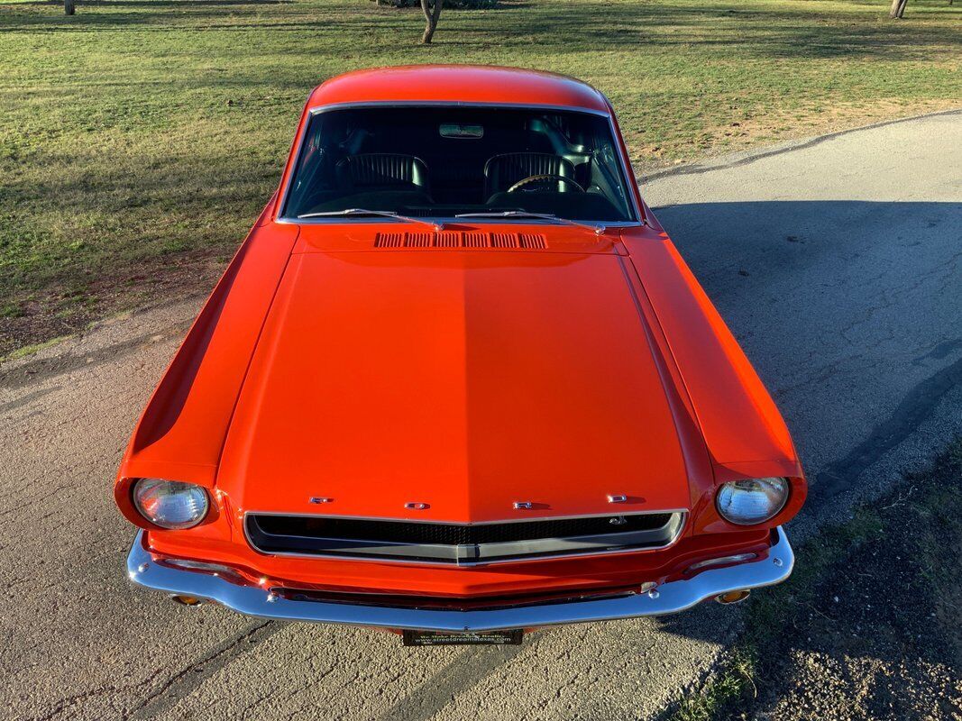 Ford-Mustang-Coupe-1965-8