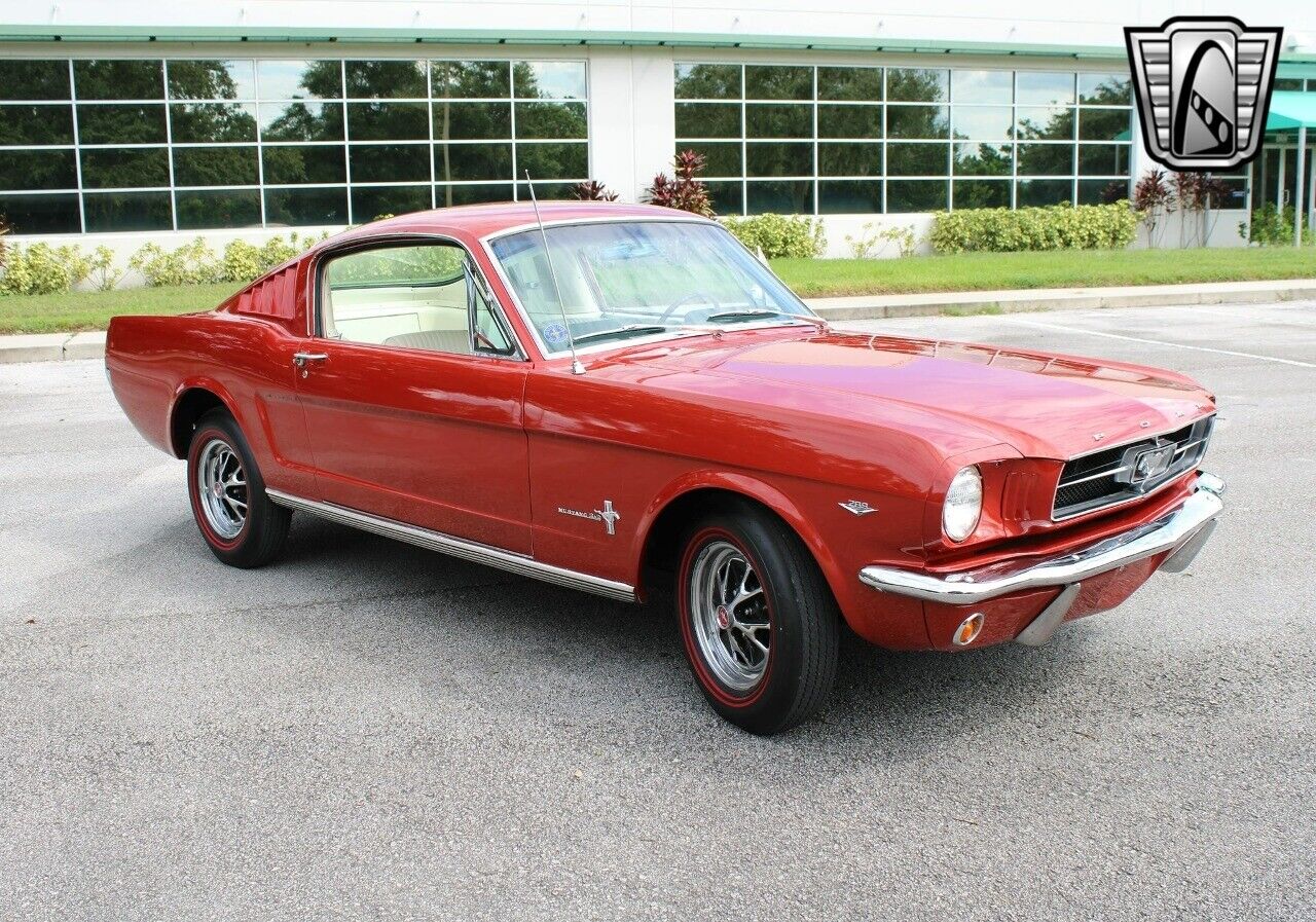 Ford-Mustang-Coupe-1965-8