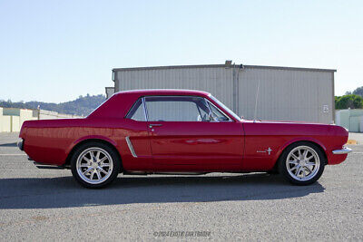 Ford-Mustang-Coupe-1965-8