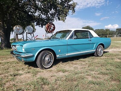 Ford-Mustang-Coupe-1966-1