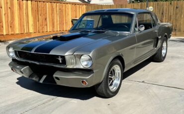 Ford-Mustang-Coupe-1966-1