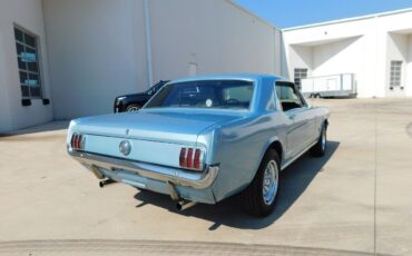 Ford-Mustang-Coupe-1966-10