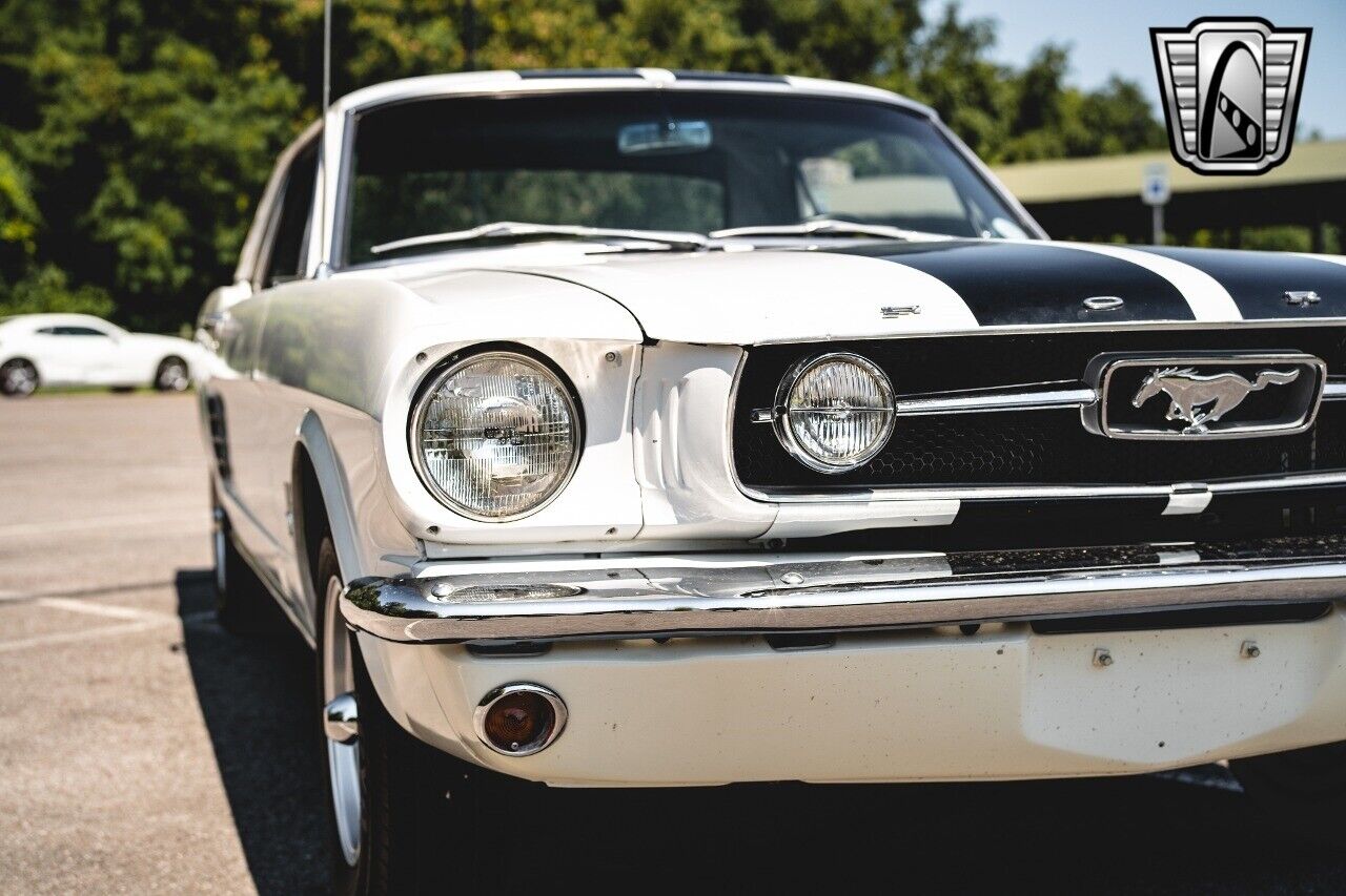 Ford-Mustang-Coupe-1966-11