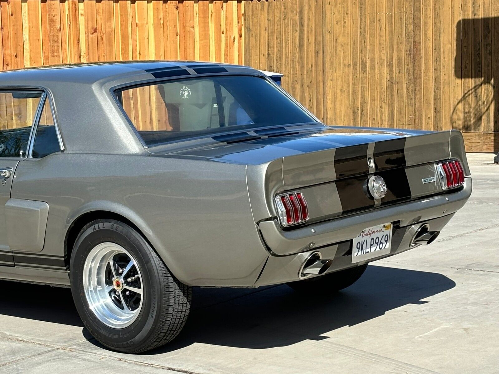 Ford-Mustang-Coupe-1966-11