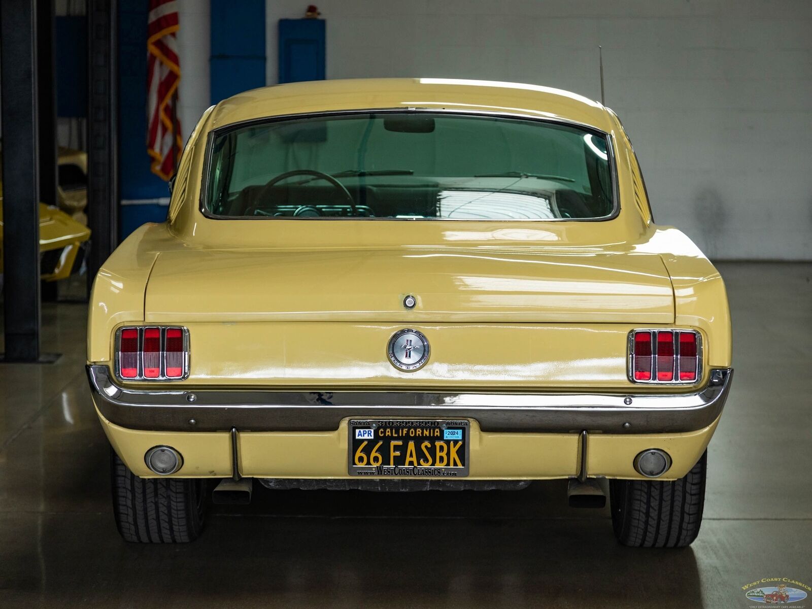 Ford-Mustang-Coupe-1966-16