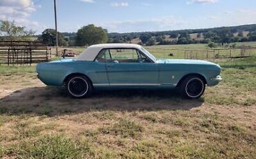 Ford-Mustang-Coupe-1966-2