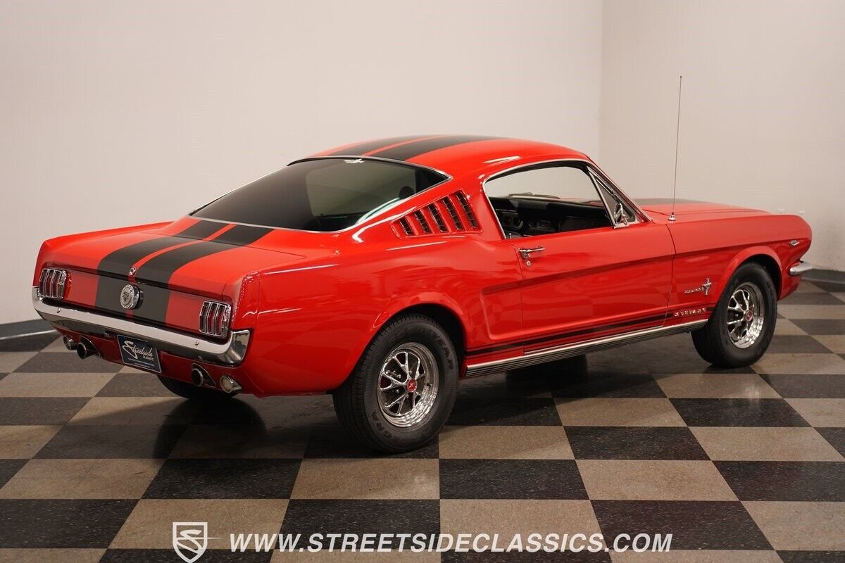 Ford-Mustang-Coupe-1966-29