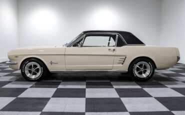 Ford-Mustang-Coupe-1966-3