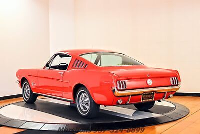 Ford-Mustang-Coupe-1966-4