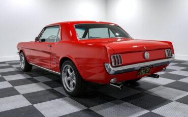 Ford-Mustang-Coupe-1966-4