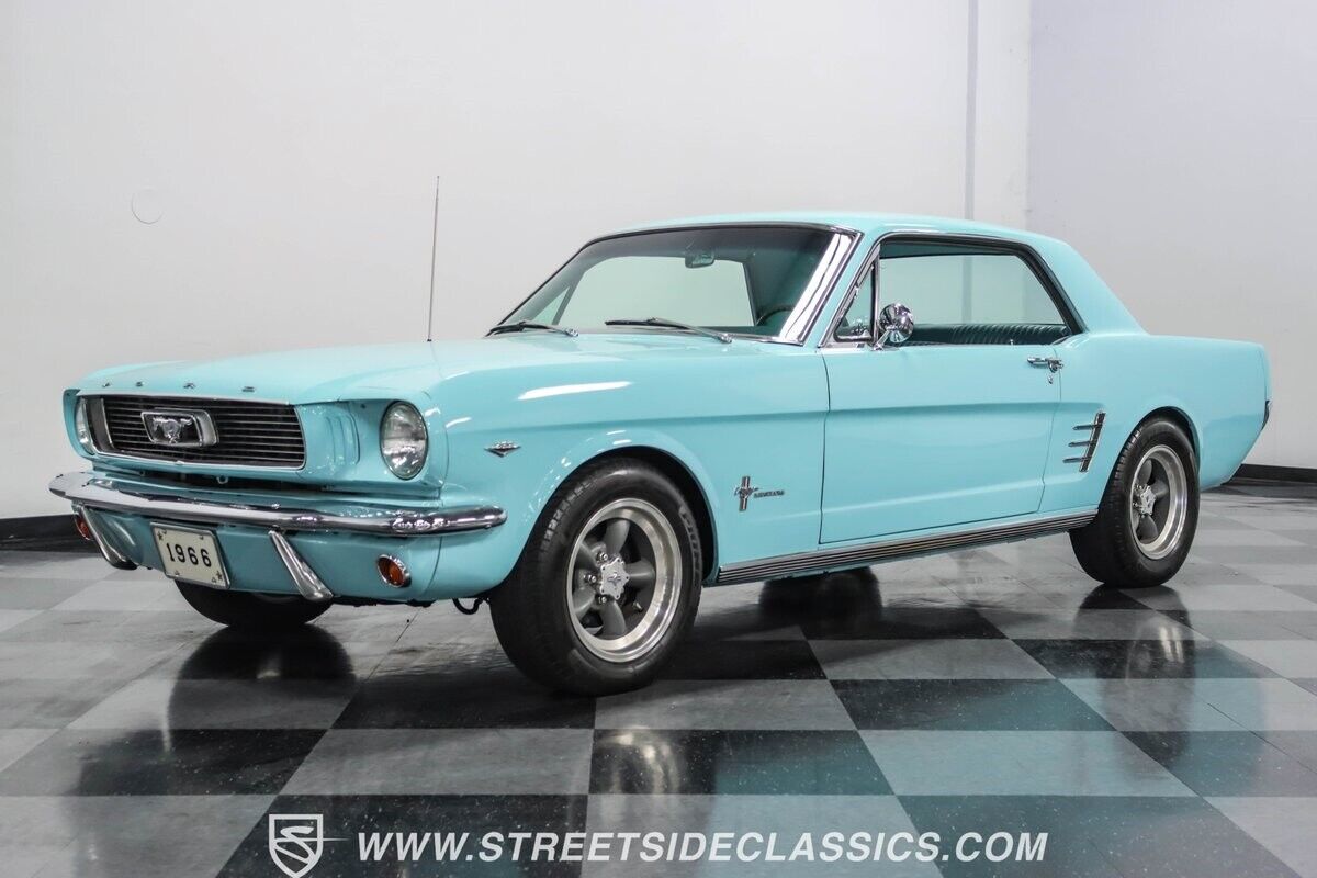 Ford-Mustang-Coupe-1966-5