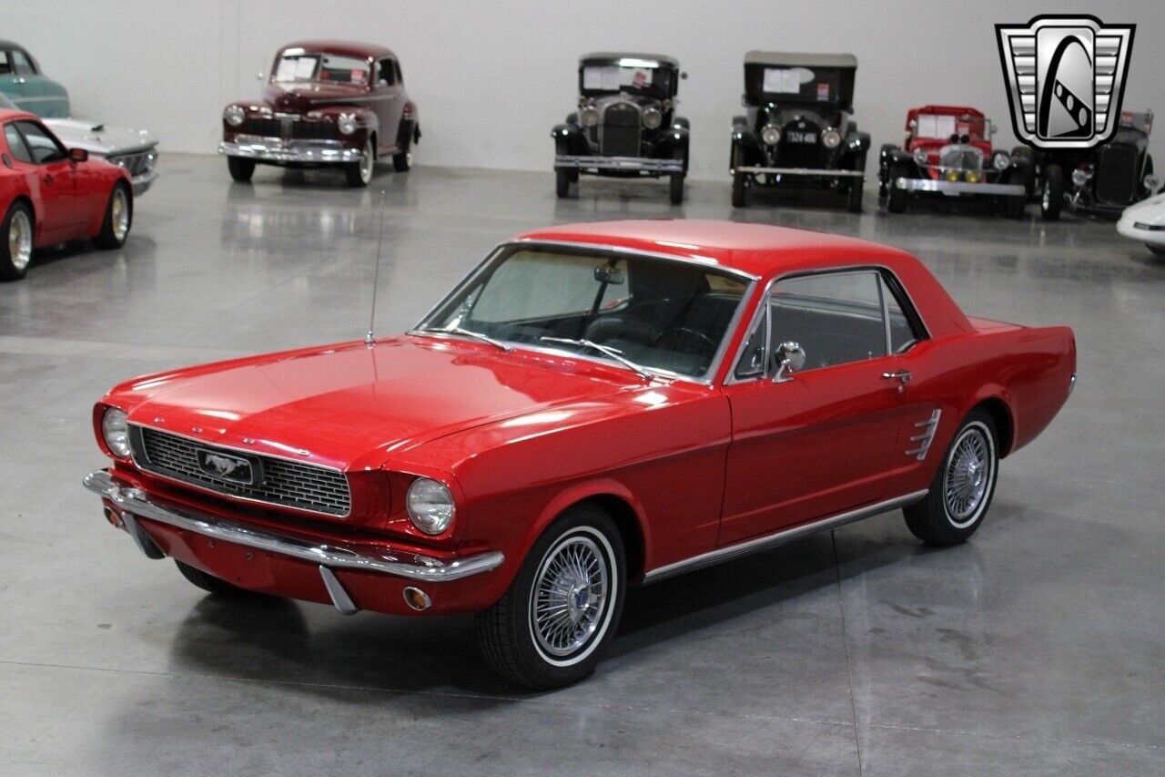 Ford-Mustang-Coupe-1966-5