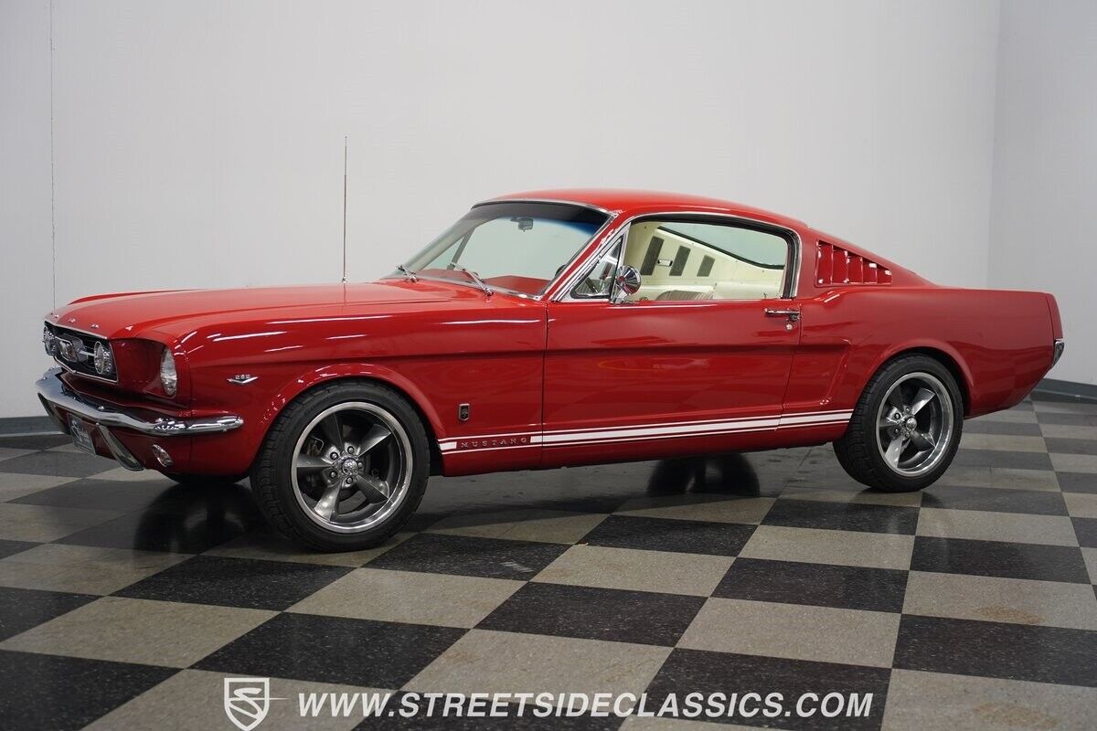 Ford-Mustang-Coupe-1966-7