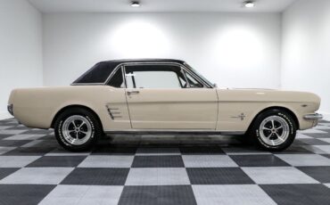 Ford-Mustang-Coupe-1966-7