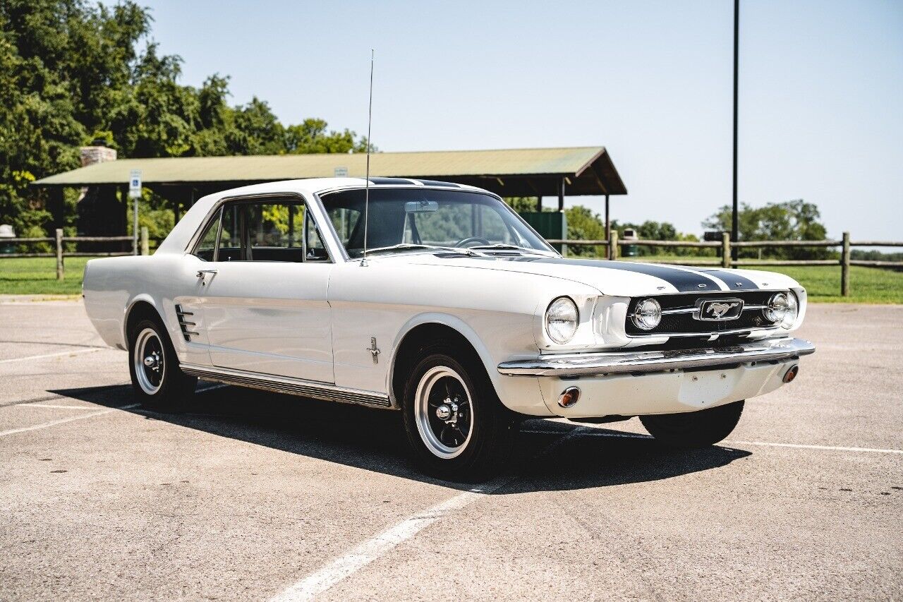 Ford-Mustang-Coupe-1966-8