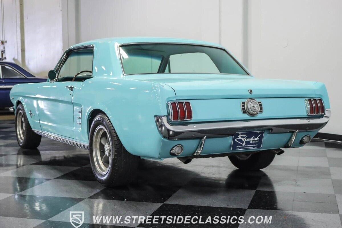 Ford-Mustang-Coupe-1966-9