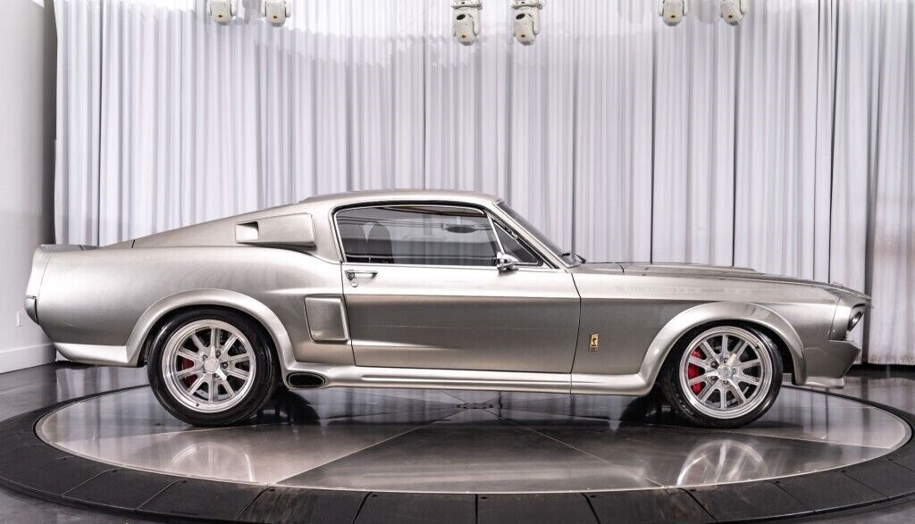 Ford-Mustang-Coupe-1967-3