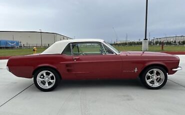 Ford-Mustang-Coupe-1967-33