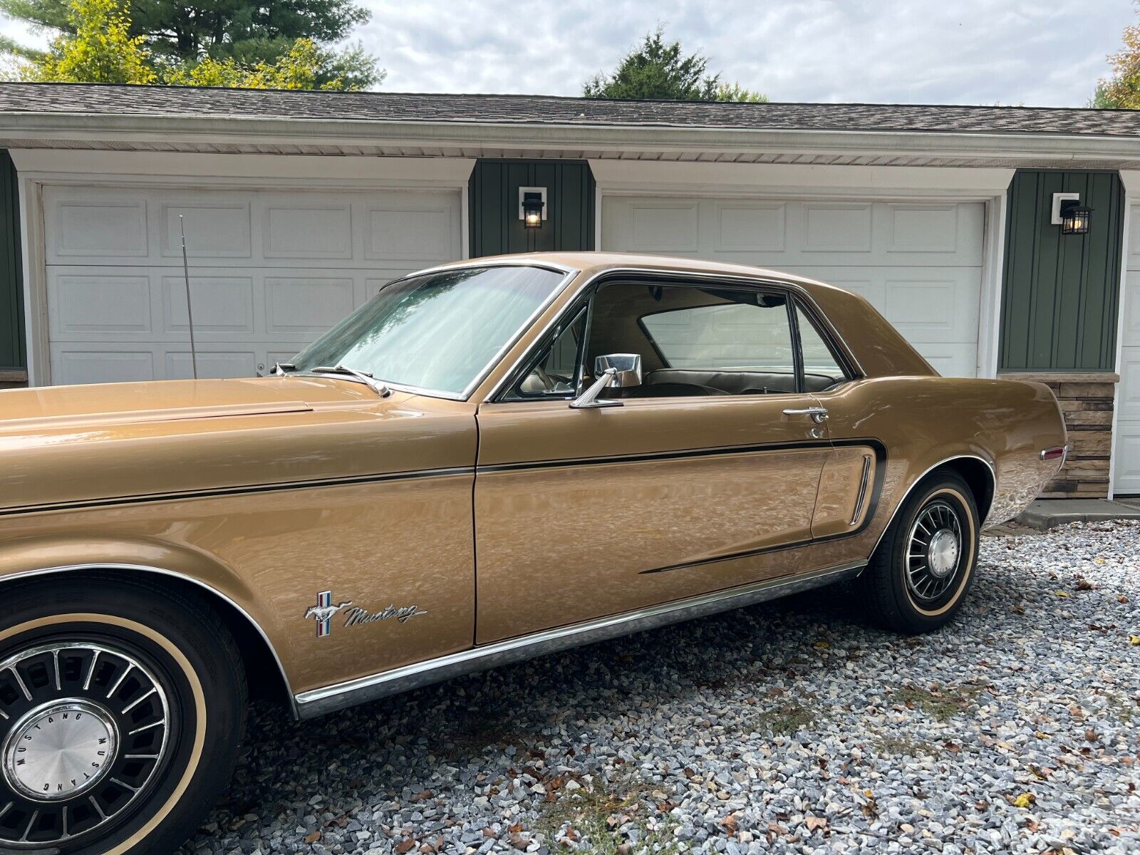 Ford-Mustang-Coupe-1968-1