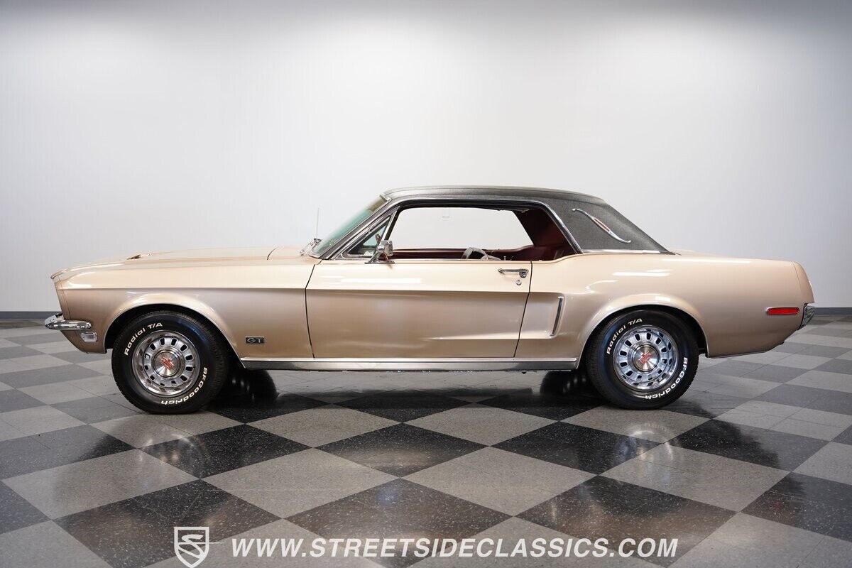 Ford-Mustang-Coupe-1968-2