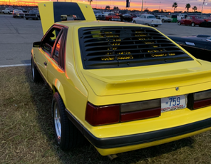 Ford-Mustang-Coupe-1985-32