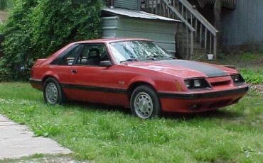 Ford-Mustang-Coupe-1985-39