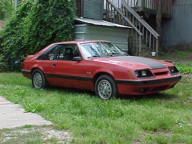 Ford-Mustang-Coupe-1985-39