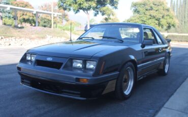 Ford-Mustang-Coupe-1986-1