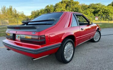 Ford-Mustang-Coupe-1986-1