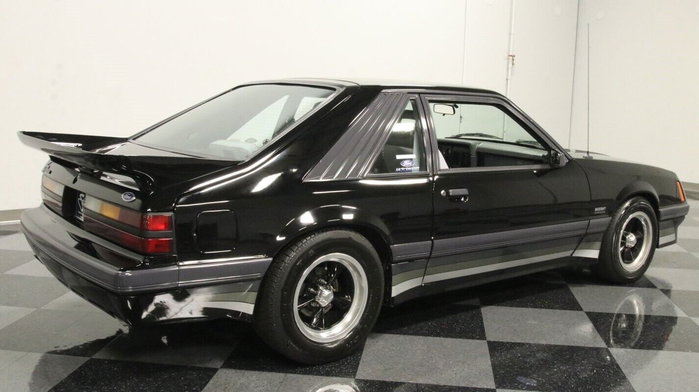 Ford-Mustang-Coupe-1986-11