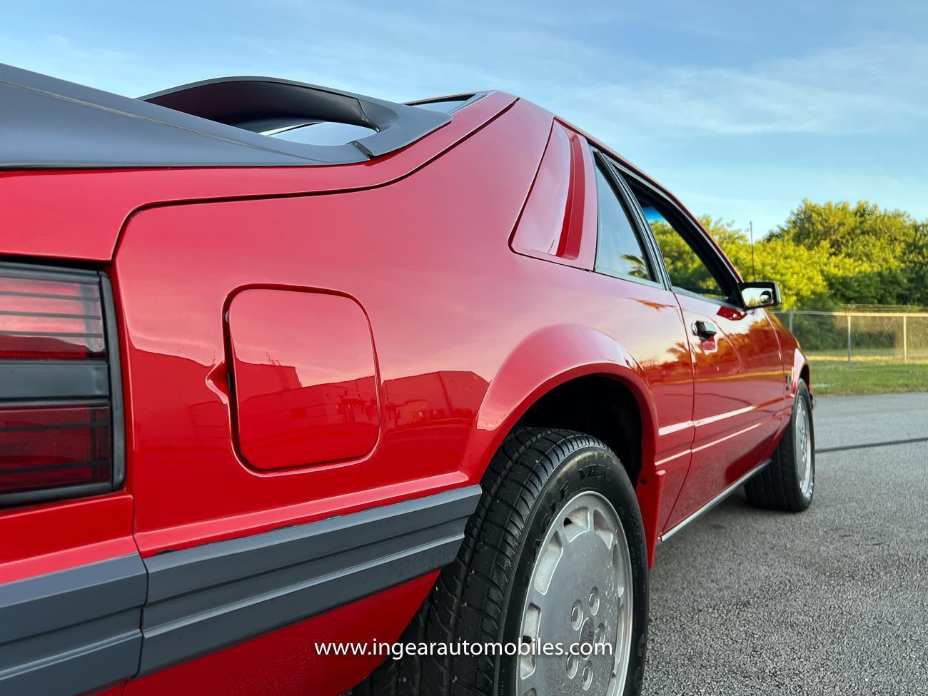 Ford-Mustang-Coupe-1986-31