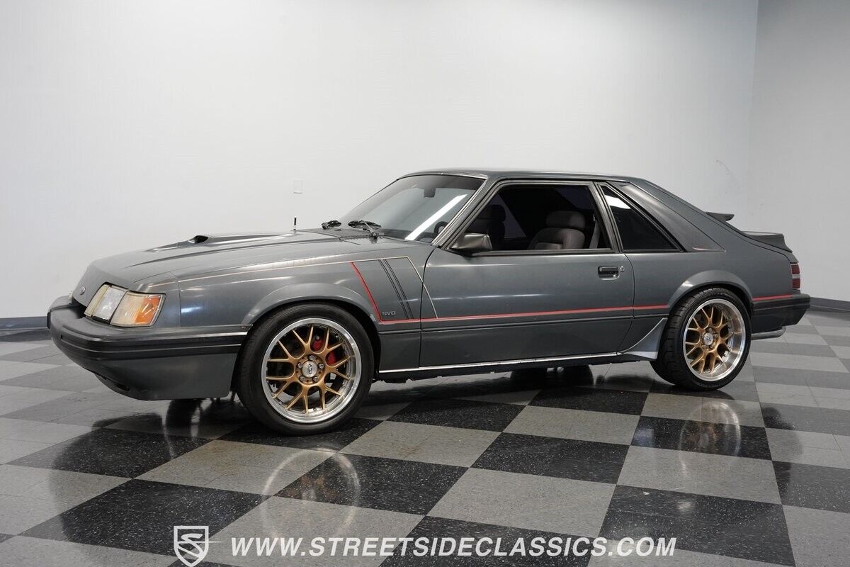 Ford-Mustang-Coupe-1986-4