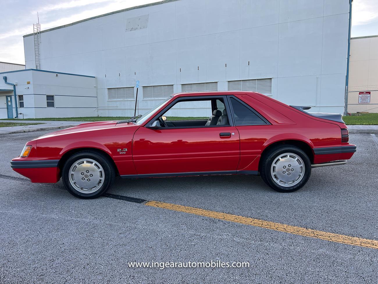 Ford-Mustang-Coupe-1986-5