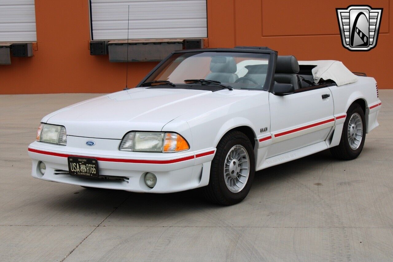 Ford-Mustang-Coupe-1987-3