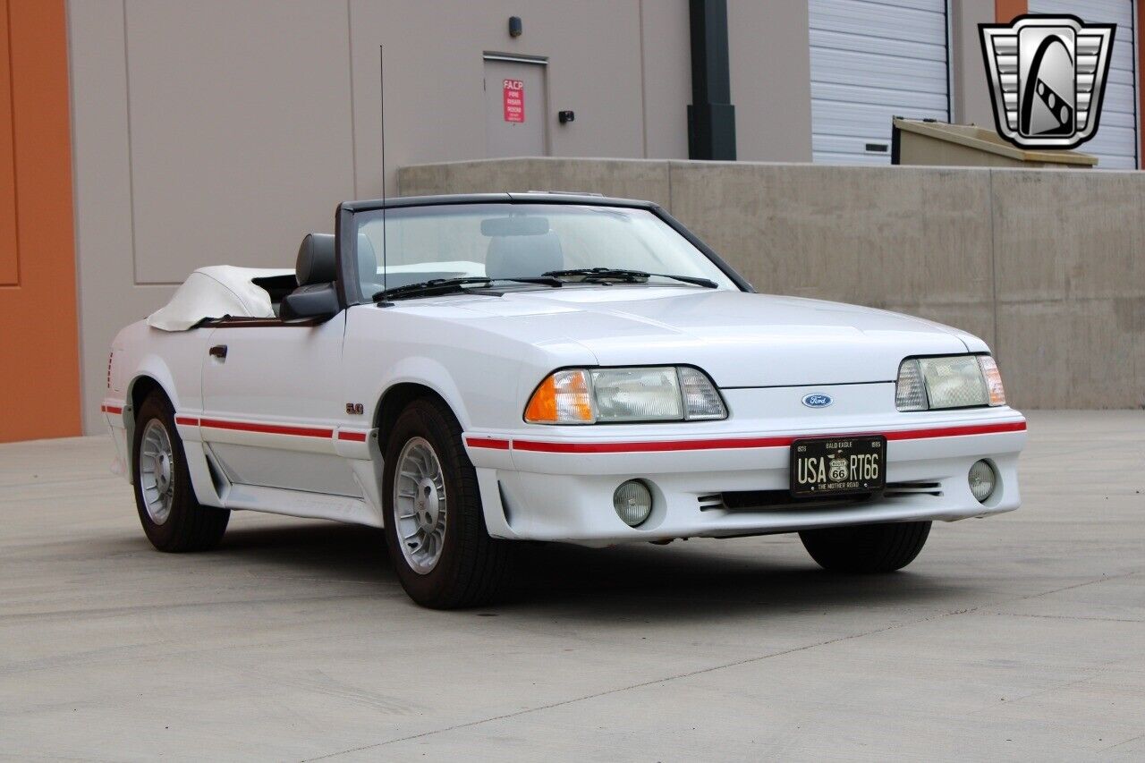 Ford-Mustang-Coupe-1987-4