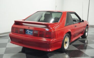 Ford-Mustang-Coupe-1988-10