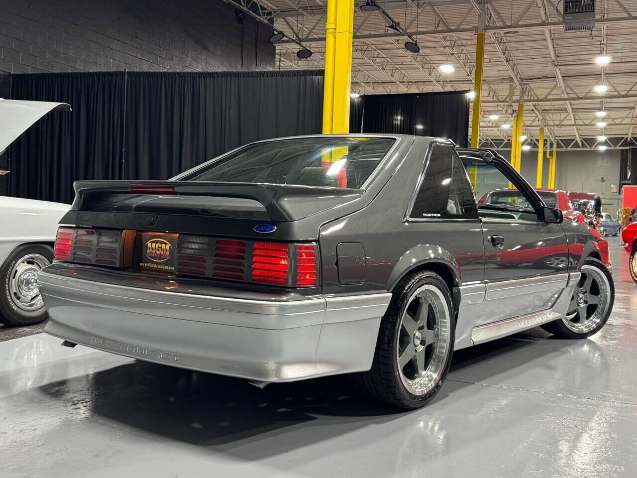 Ford-Mustang-Coupe-1988-26