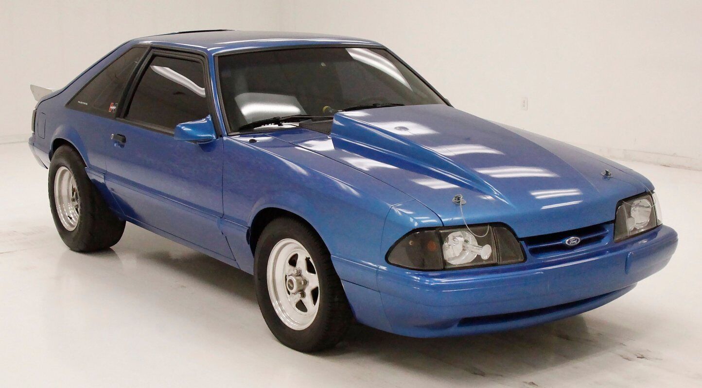 Ford-Mustang-Coupe-1988-5