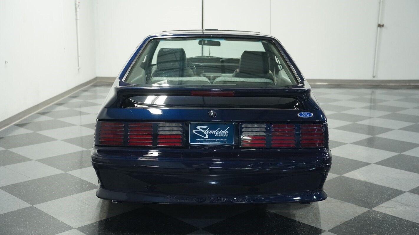 Ford-Mustang-Coupe-1990-8