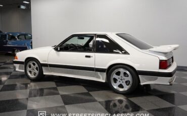 Ford-Mustang-Coupe-1991-8