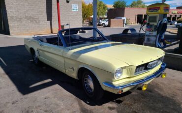 Ford-Mustang-convertible-1966-1